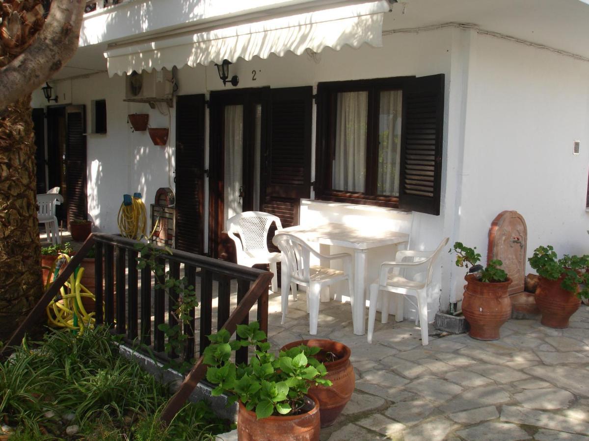 Dionysus-Mihanicus Ierissos Exterior foto